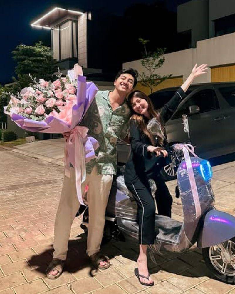 Instagram.com/harrisvriza